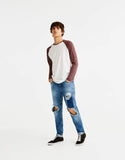 T-shirt with long raglan sleeves